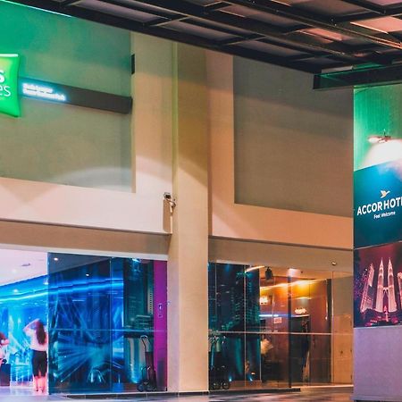 Ibis Styles Kuala Lumpur Fraser Business Park Екстер'єр фото