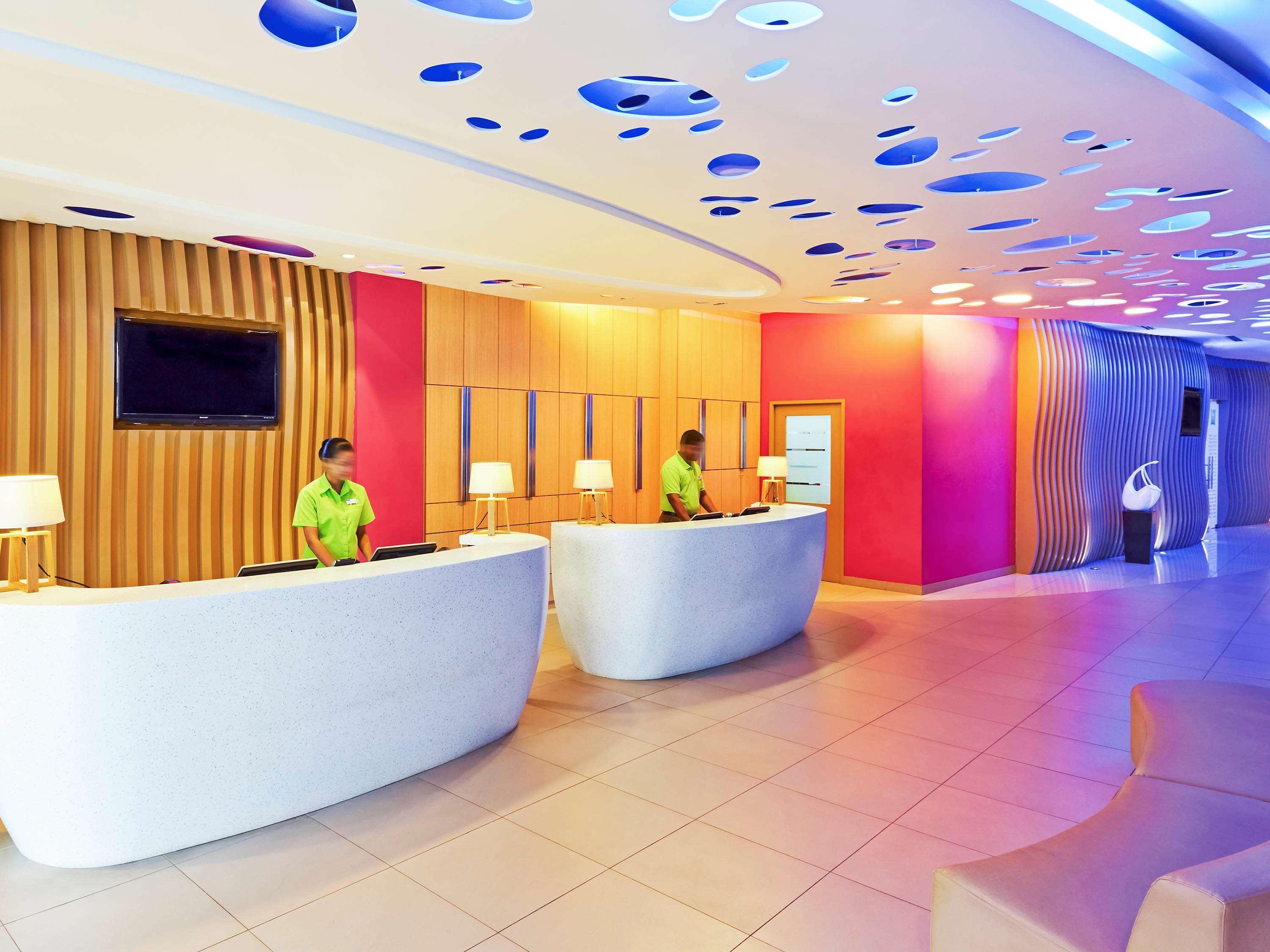 Ibis Styles Kuala Lumpur Fraser Business Park Екстер'єр фото